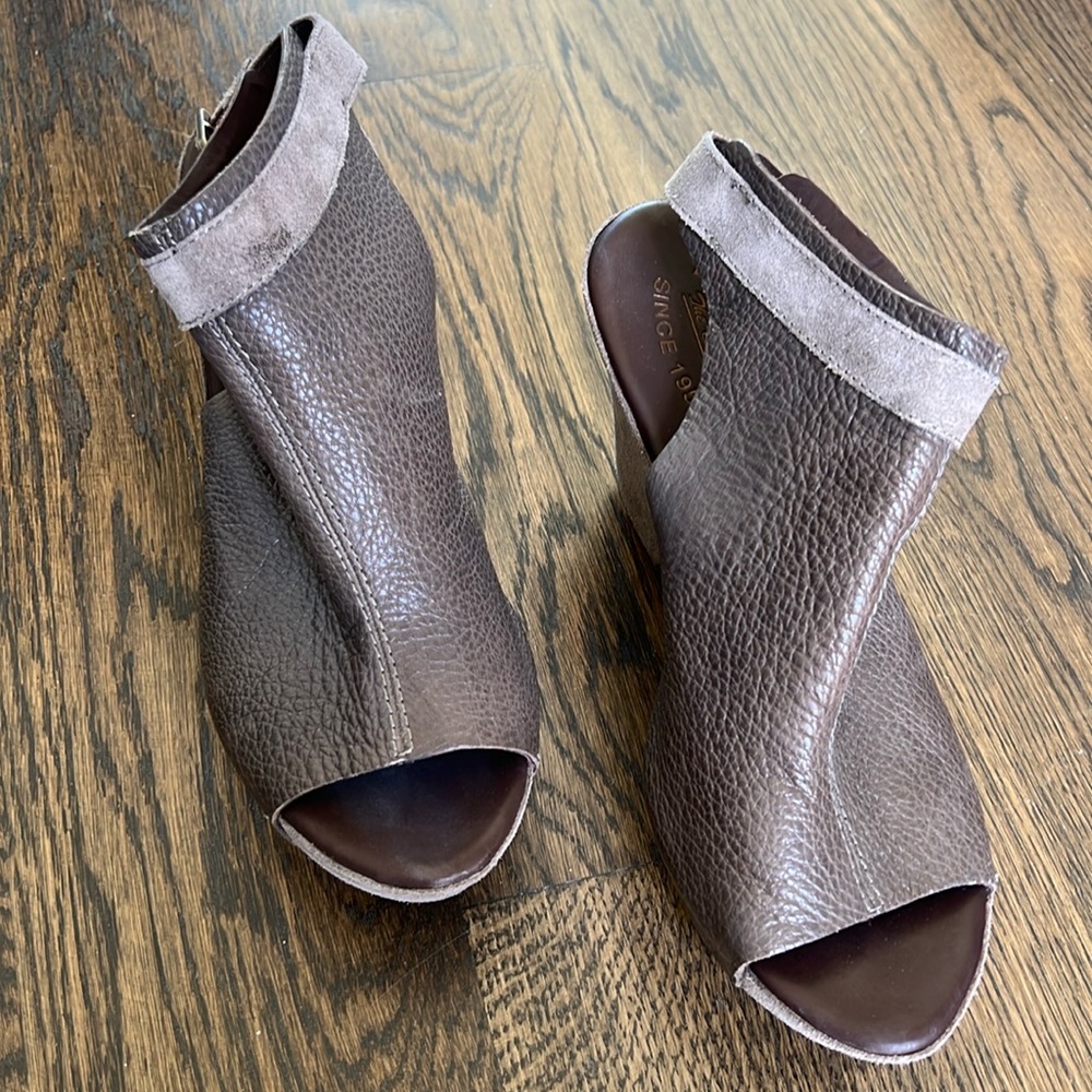 Kork Ease 3 inch Platform Wedge Brown Leather